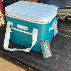 RTIC 30 Can Soft Cooler 