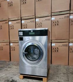 Refurbished Maytag MFR30PDCTS Coin Operated Commercial Front Load Washer – 30 lb Capacity