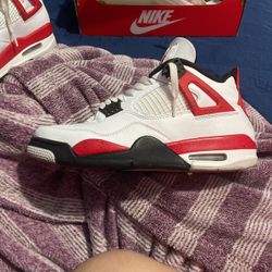 Air Jordan 4 Retro