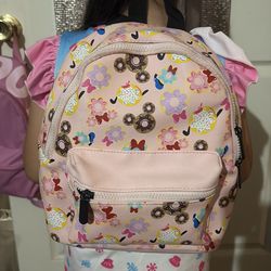 Minnie Mouse backpacks