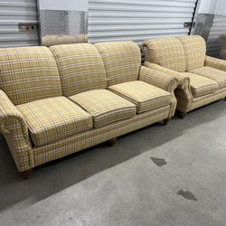 2 PIECE COUCH SET BY LA-Z-BOY
