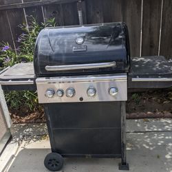Charbroil Propane Grill