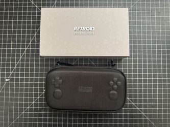 Retroid Pocket Nova with Carry Case