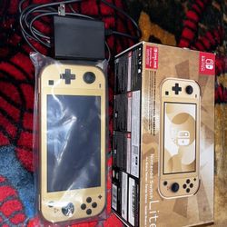 Nintendo Switch Lite Hyrule Edition (Zelda)