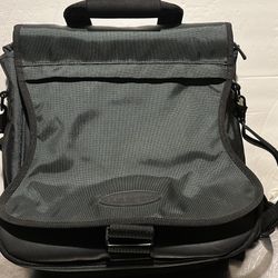 Kensington Saddlebag Pro Notebook Backpack Case Black laptop Bag Knapsack