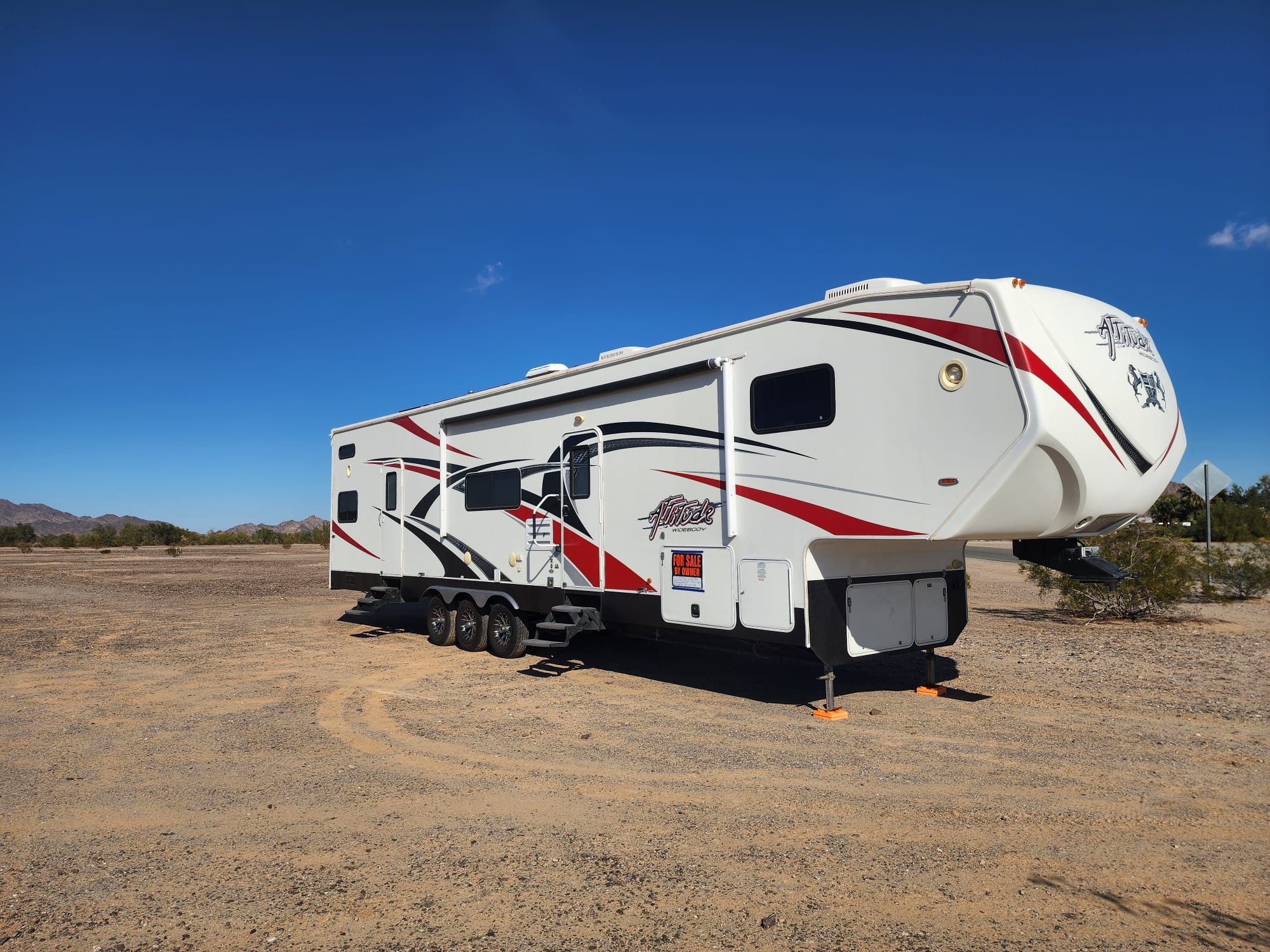 2014 Eclipse Attitude F33 G2S +4