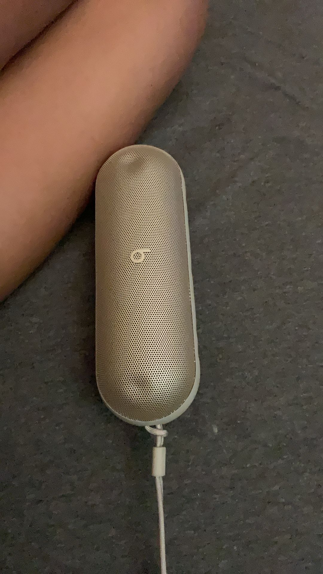 Beats Pill