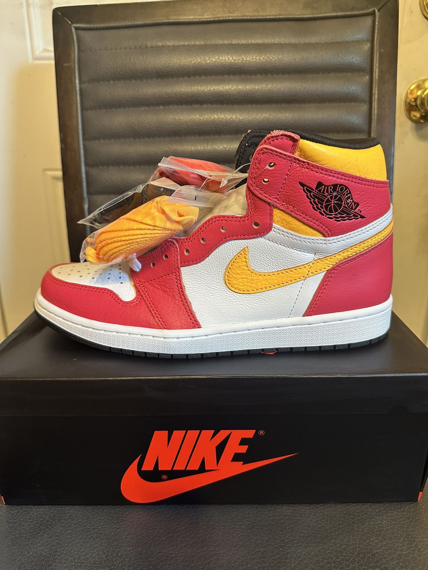 Brand new Jordan Retro 1 High size 9.5 with box 