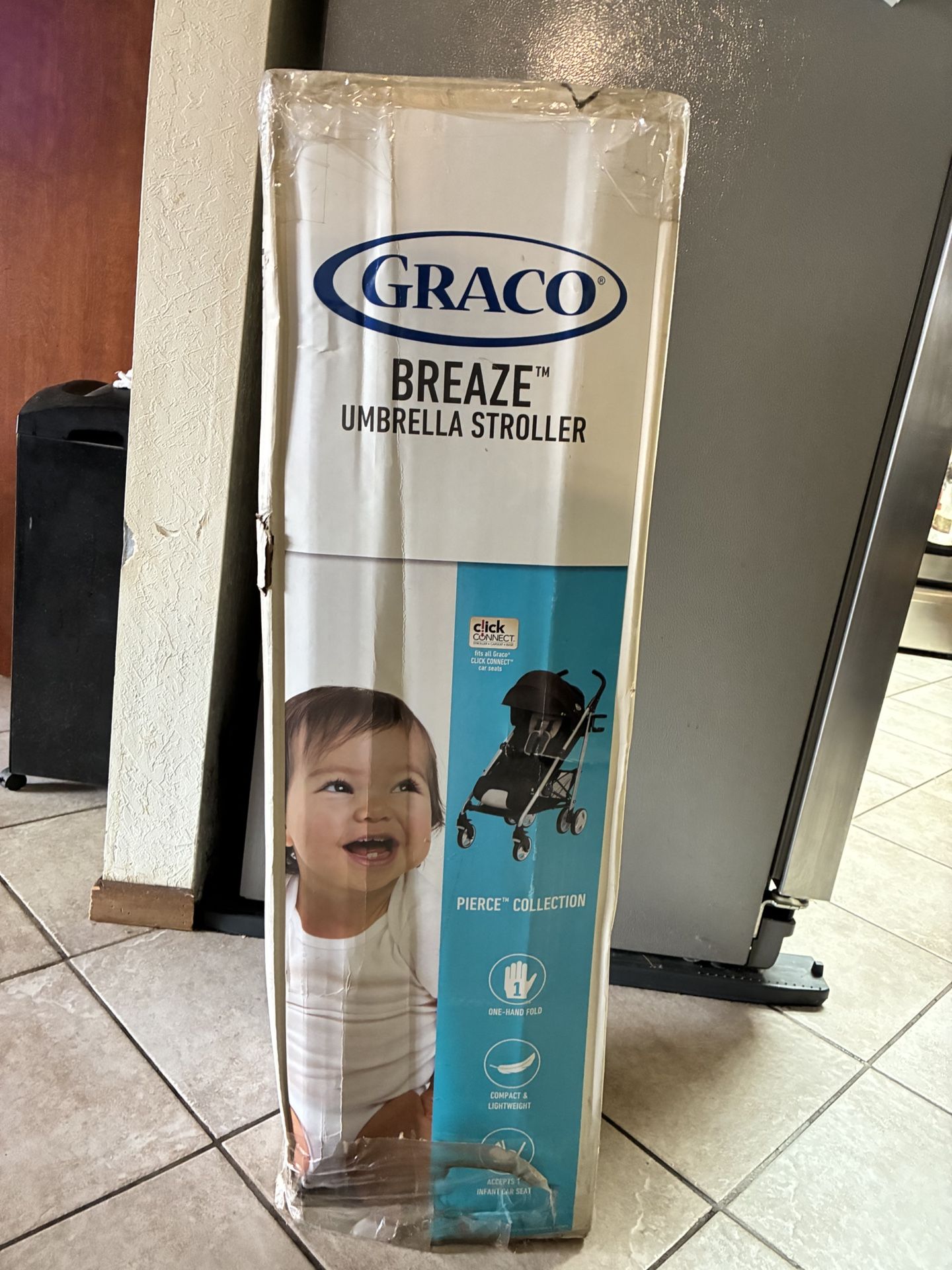 Graco Breaze Click Connect Umbrella Stroller, Pierce Collection