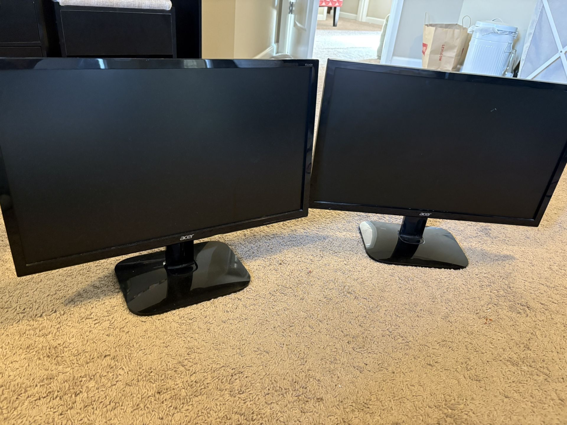 (2) 2016 ACER LCD Monitor