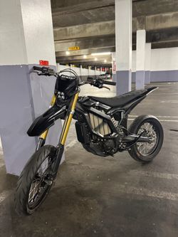Surron ultra bee
