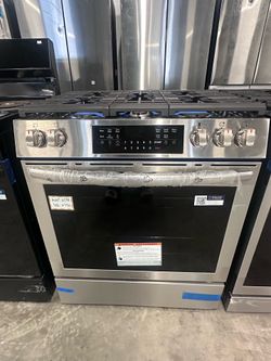 🆕Frigidaire Gallery 30" Gas Range with No Preheat + Air Fry