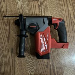 Milwaukee M18 FUEL 18V Lithium-Ion Brushless Cordless 1 in. SDS-Plus Rotary Hammer (Tool-Only)