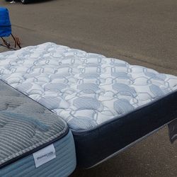 Twin Mattress 