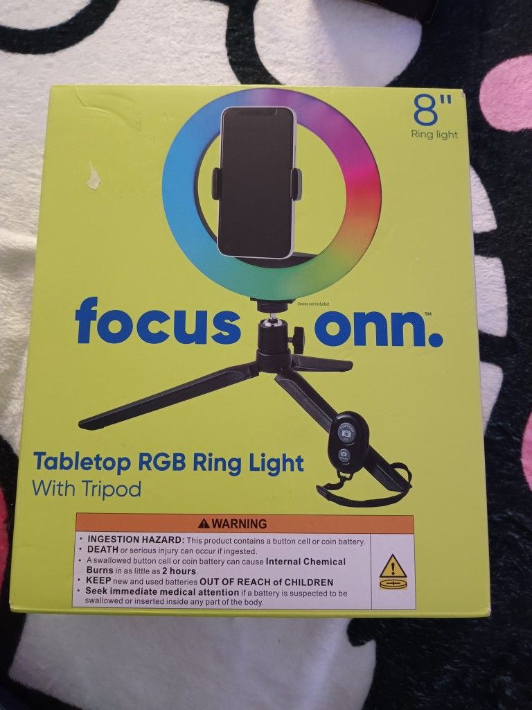 Table Top RGB Ring Light To Take Beautiful Selfies