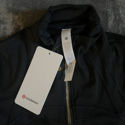 Lululemon define jacket in black In Size 4