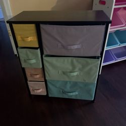 Kids 7- Draw Dresser