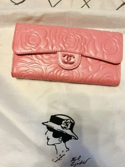 Chanel Wallet pink