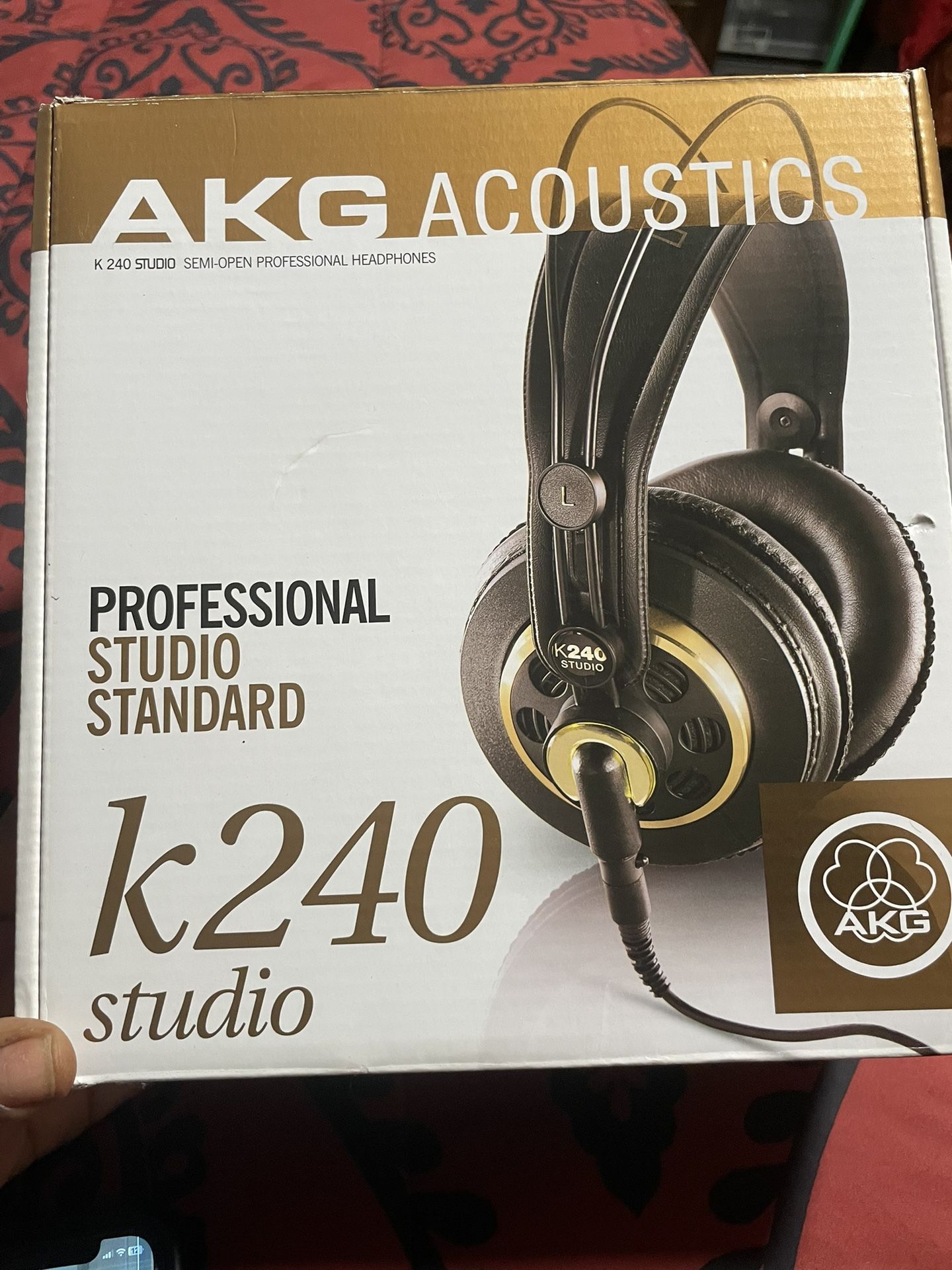 AKG Acoustics