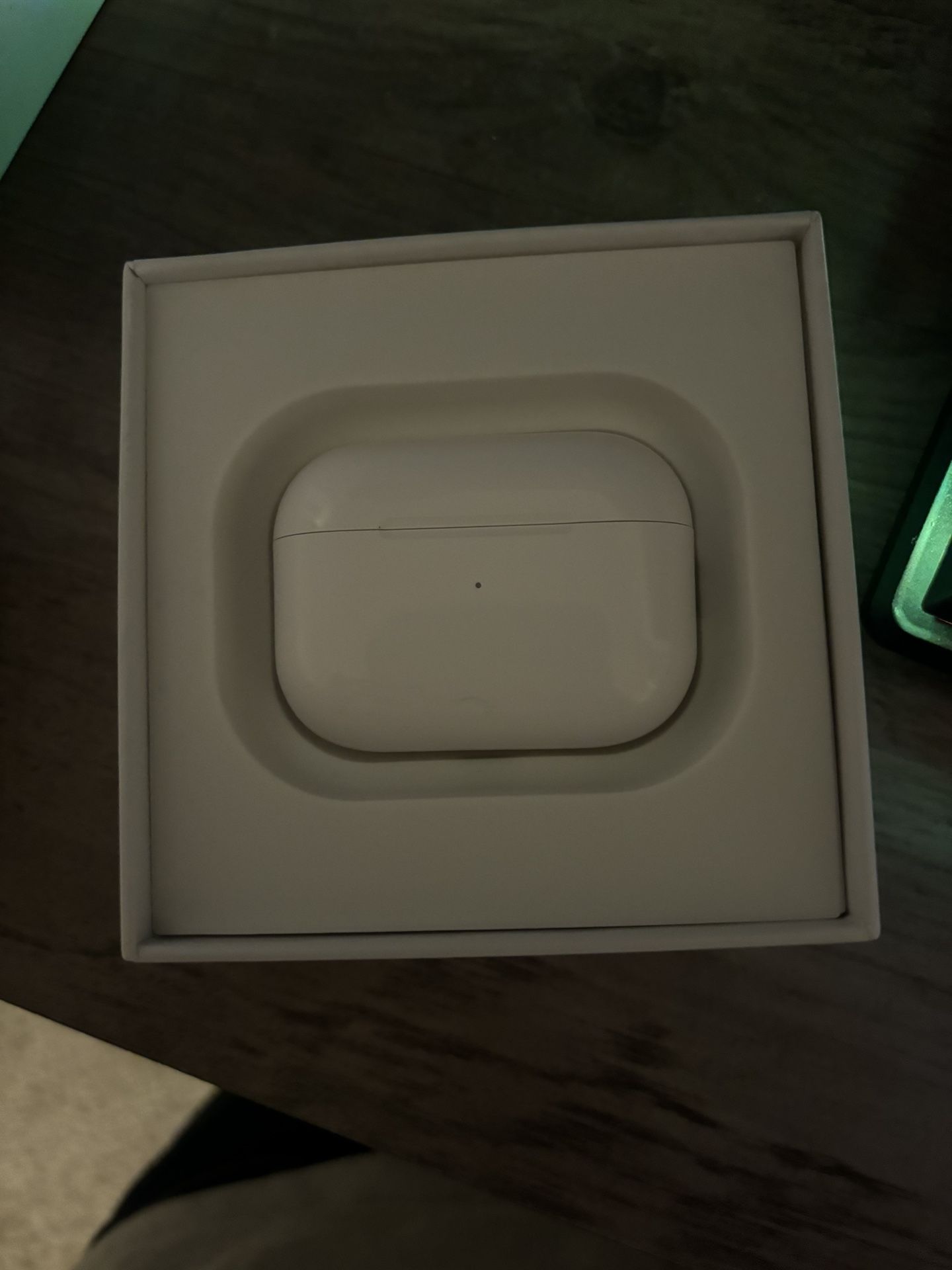 AirPods Gen 2