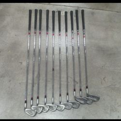 Used Ben Hogan H40 Iron Set 3-PW, LW, SW ( Read the Description )