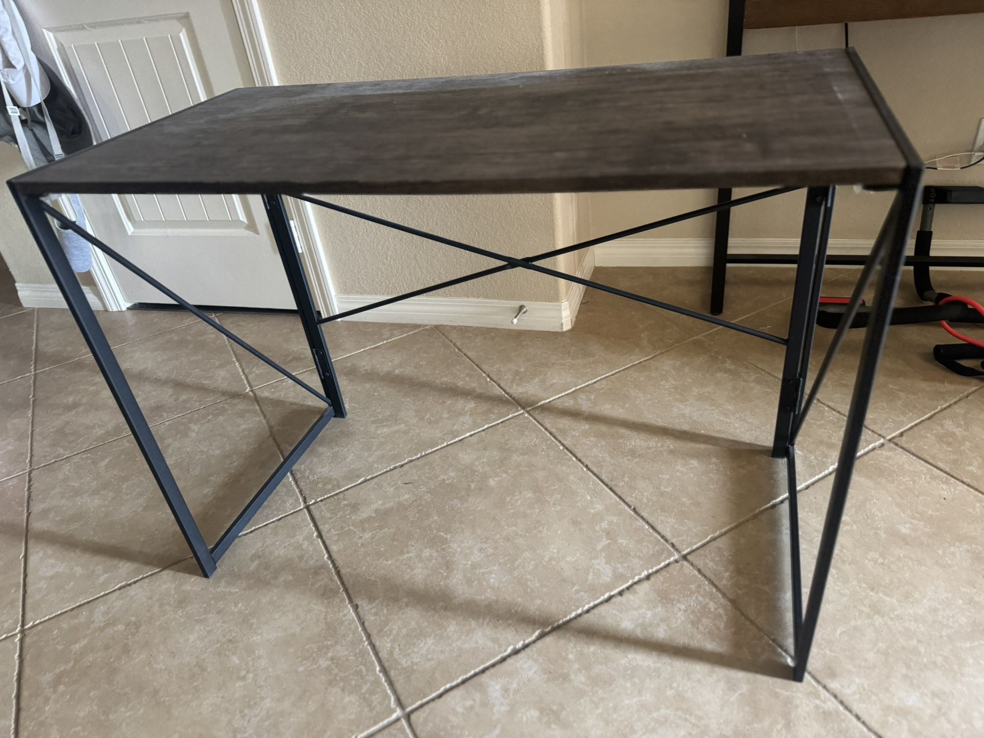 Foldable Writing Desk