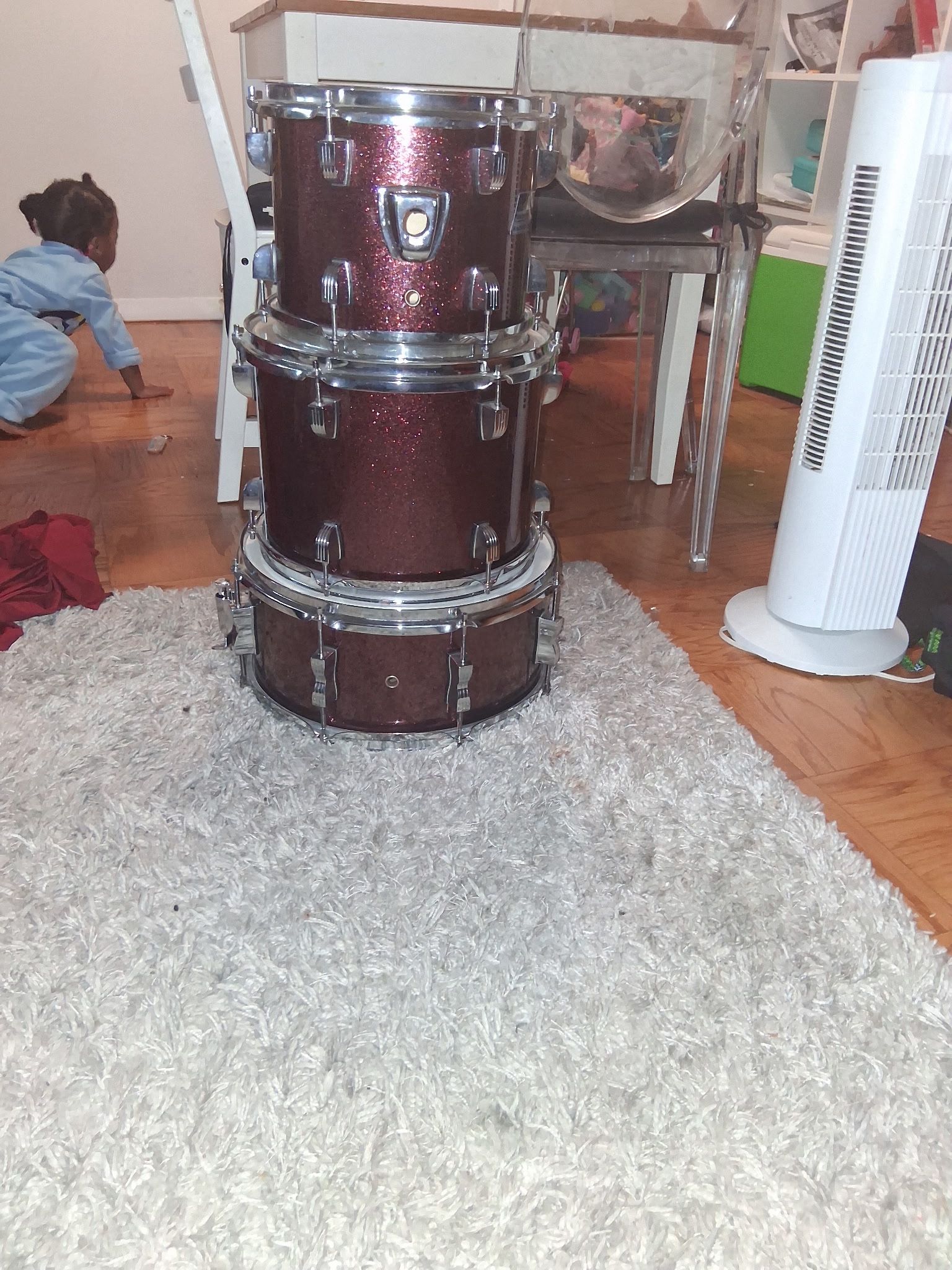 Drum Set ( Missing A Few Parts ) 