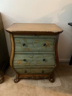 3 Drawer Nightstand