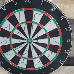 Dart board and Viper by GLD Products Dartboard Black