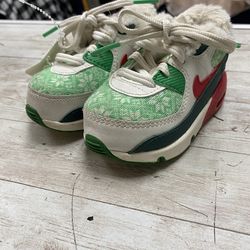Nike Max 90 Christmas Sweater Edition