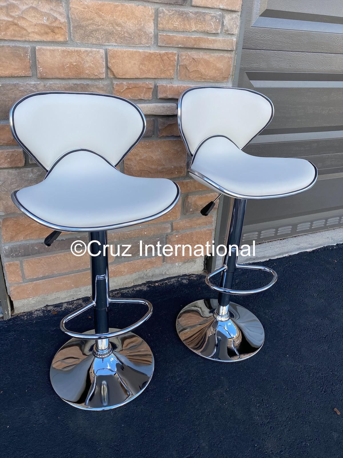 New 2 White Bar Stools