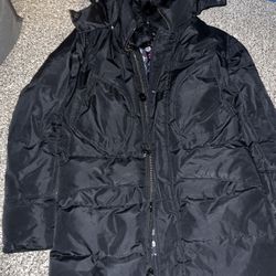 Burberry Nova Black Label Down Jacket With Hood No Belt.  BEST OFFER*** READ BELOW