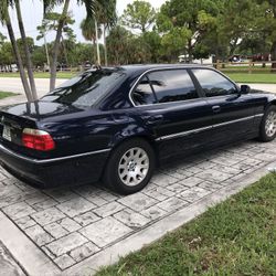 2001 BMW 740i Mint Ice Cold AC ! Books & Records Loaded Lady Owned