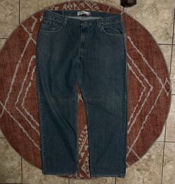 Vtg Levi’s Relaxed Straight Jeans