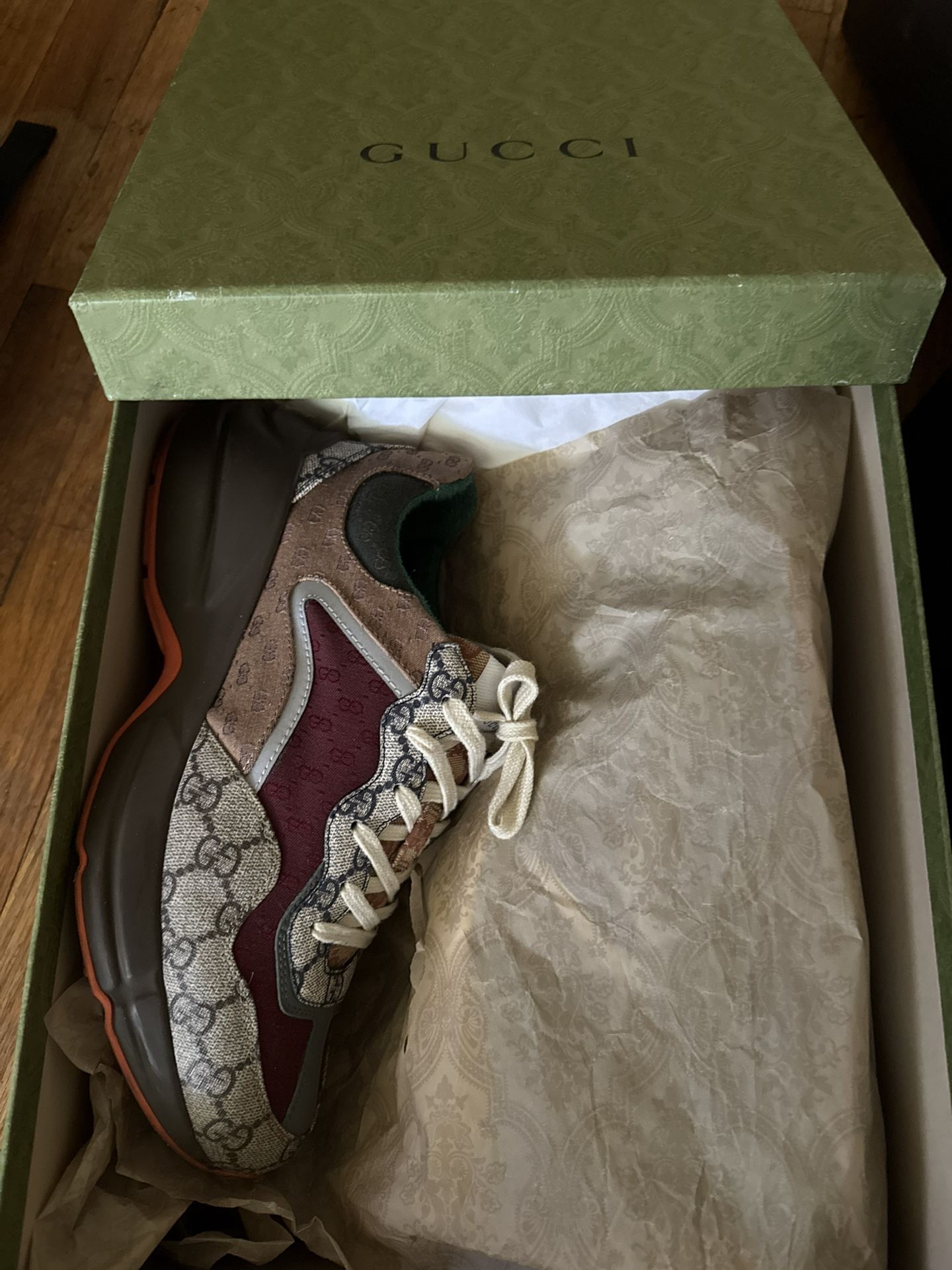 Gucci rhython