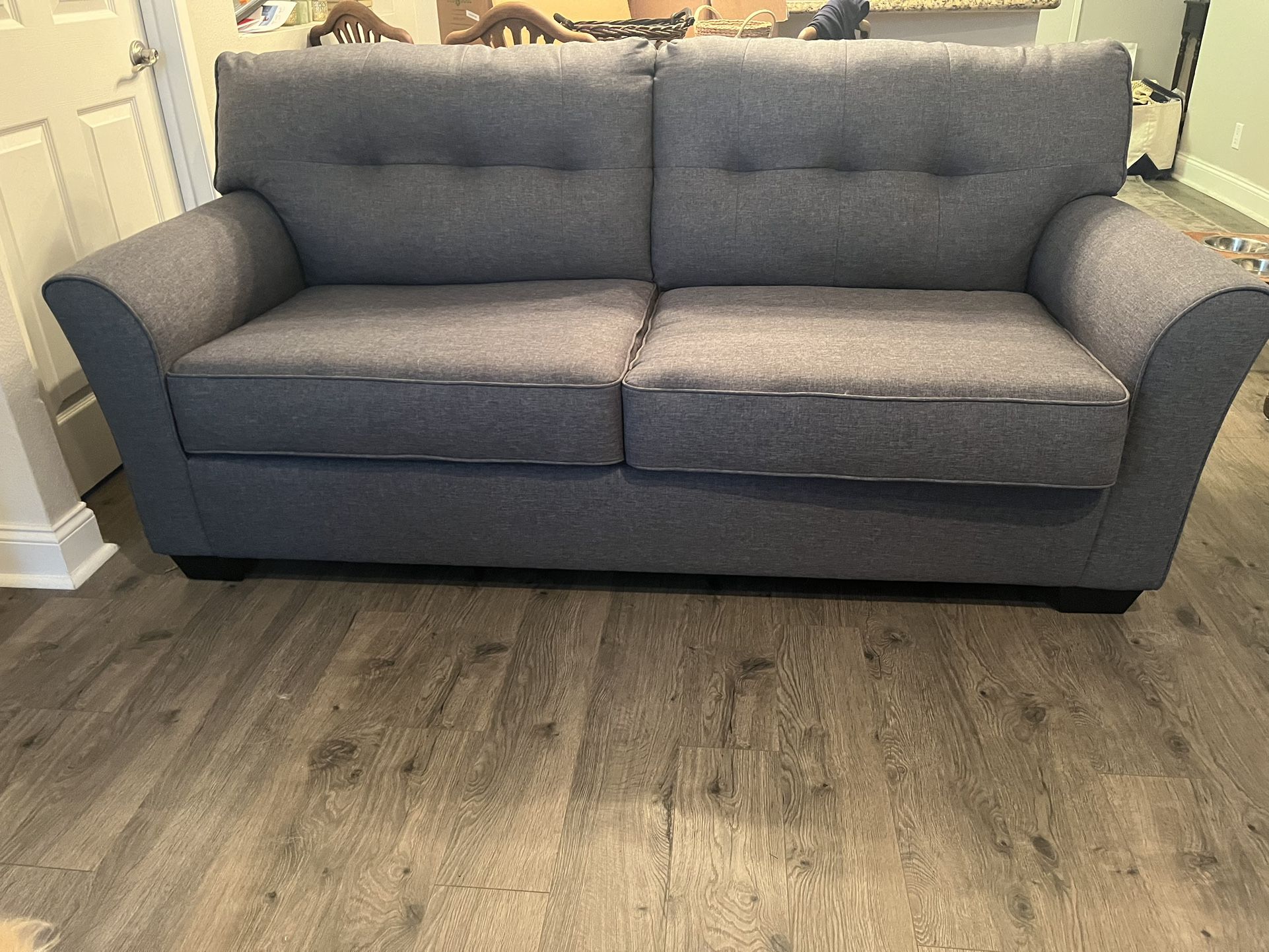 Ashley Furniture Jacoby Full Size Sleeper Sofa