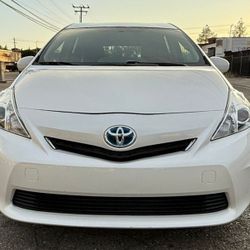 2012 Toyota Prius V