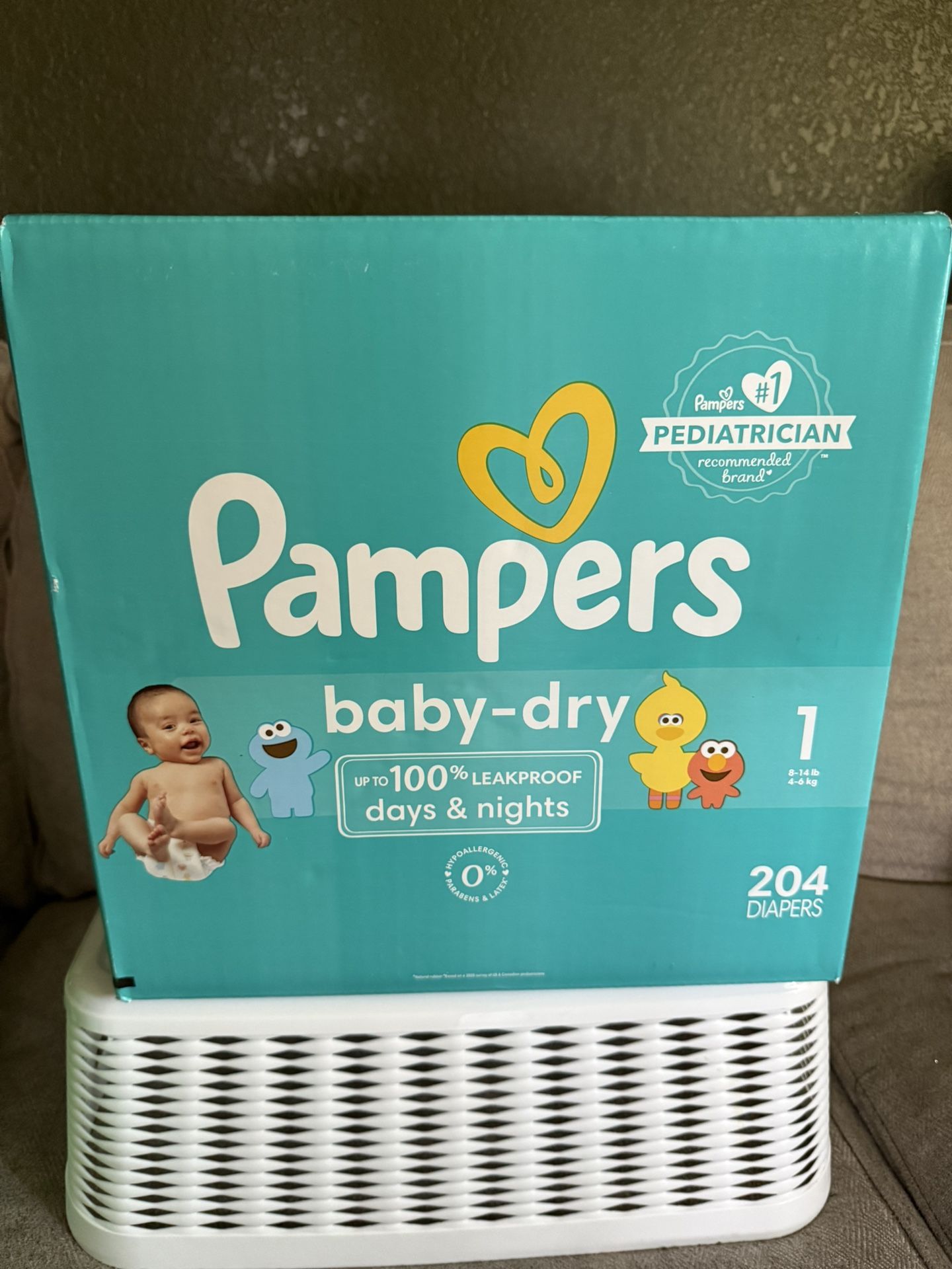 Pampers 