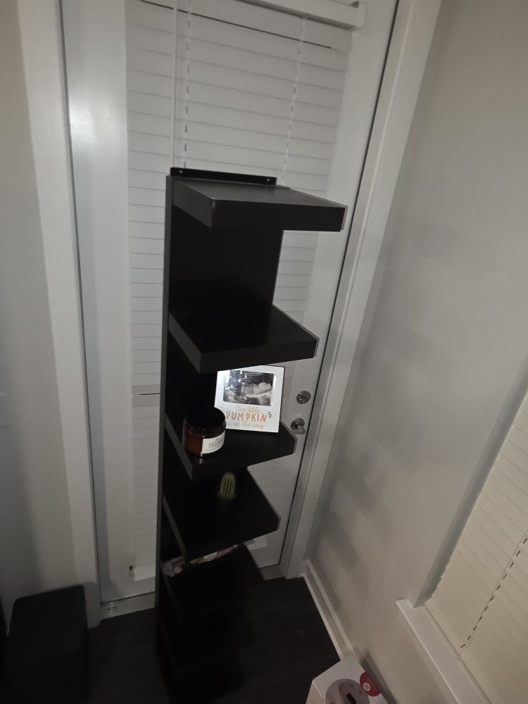 Shelving Unit