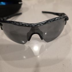 Oakley Radarlock Carbon Fiber Frame Sunglasses 