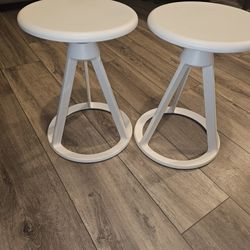 set of 2 knoll studio piton fixed height barber & osgerby white stools