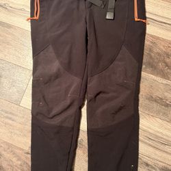 Gash Hao men's snow ski waterproof softshell snowboard pants-size 32x30 and black color