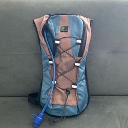 Water Hydration Pack / backpack for sports, hiking, biking, running, etc.