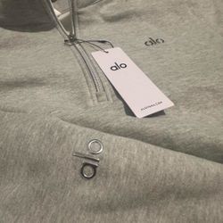 Grey Alo Quarter Zip