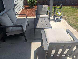 Patio furniture set