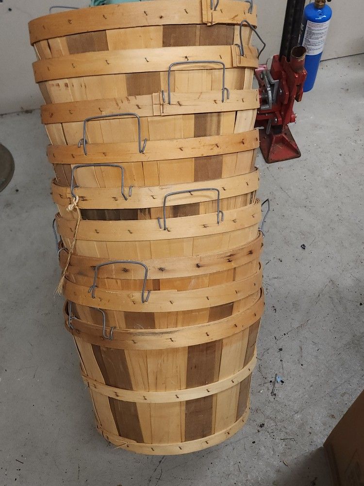Wood Bushel Baskets