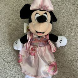 Japanese Dress Minnie Doll