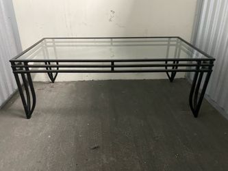 Black Tempered Glass Rectangle Coffee Table 4 x 2 Feet PICK UP ONLY