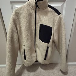 Fabletics Sherpa Jacket – Size Small – Great Condition!