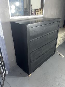 BIG 4 DRAWERS DRESSER JUMBO SIZE 